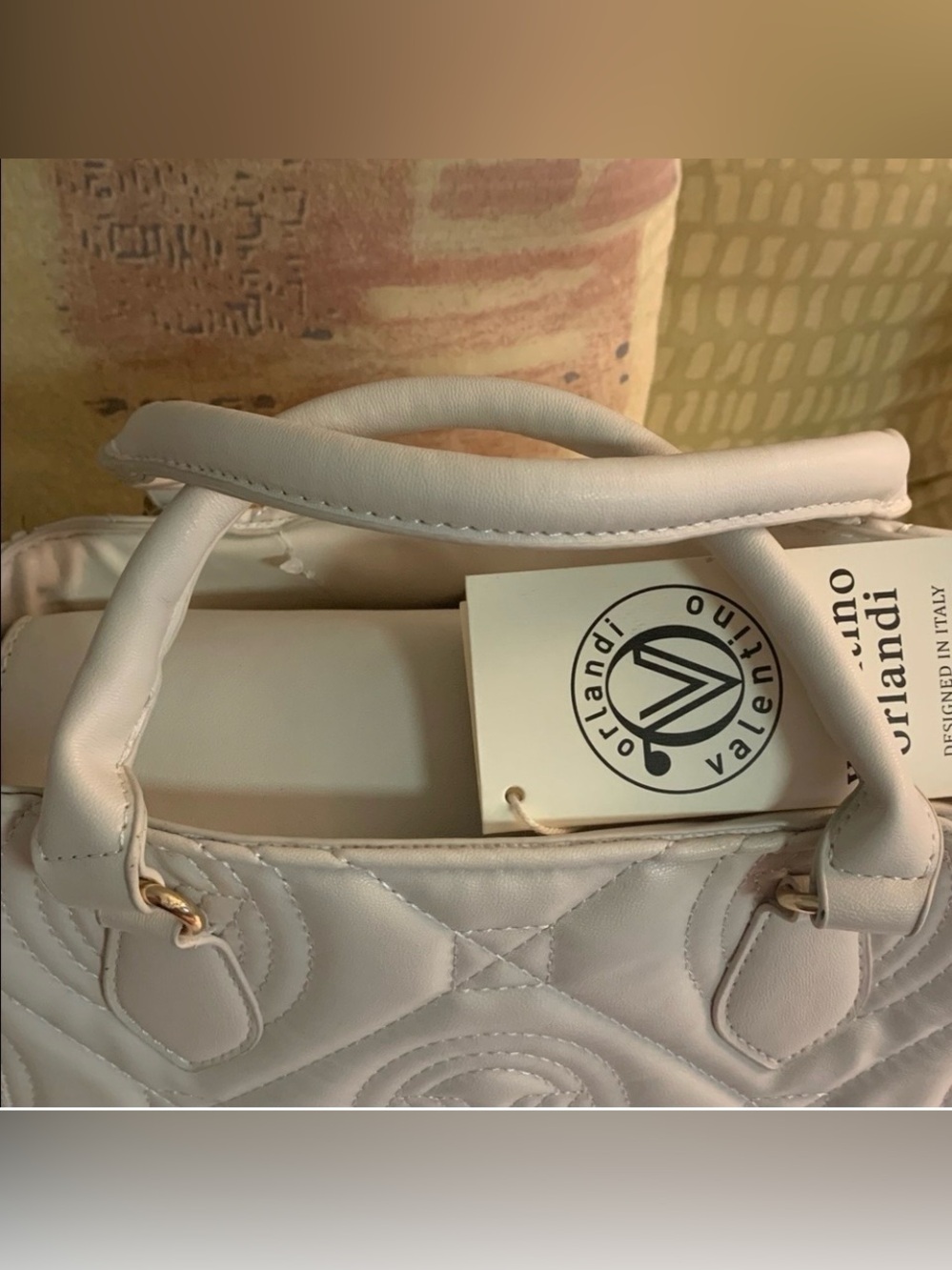 Valentino Orlandi Cream
Quilted Bag - Picture 9 of 12